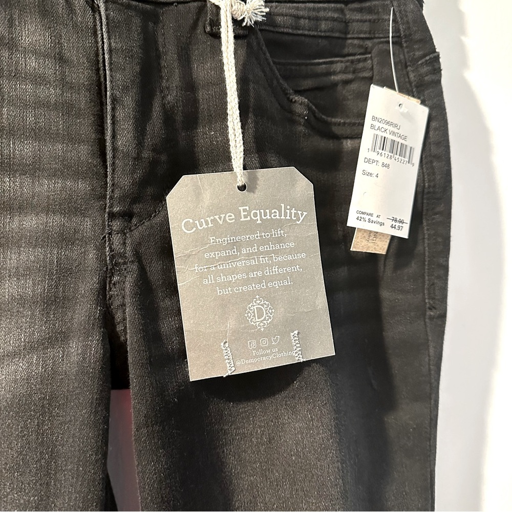 Democracy jeans size 4
